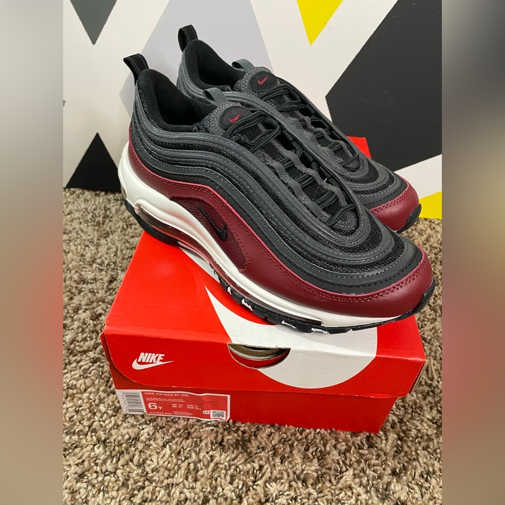 Nike shoes air max 97 size 6 youth